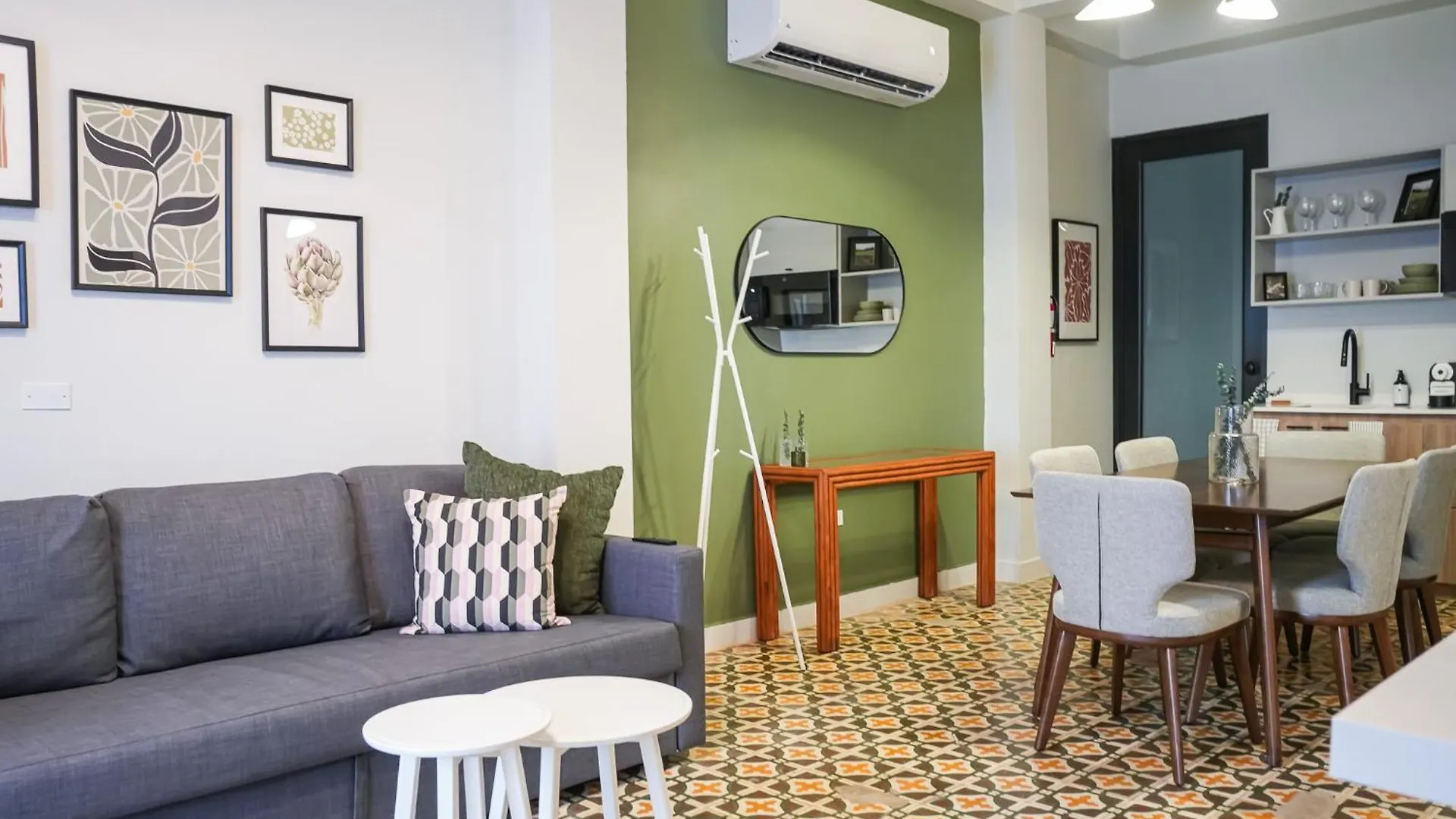 Patio Elba Boutique Hotel San Juan Daire